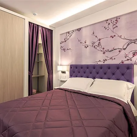 Petit 4* Prato (Prato)
