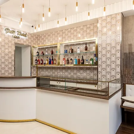 Petit Hotell Prato (Prato)