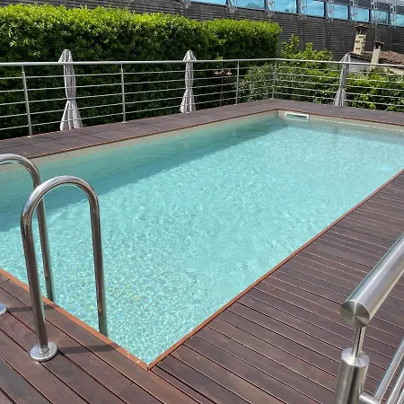 Hotel Petit 4*
