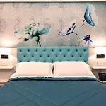 Hotel Petit 4*